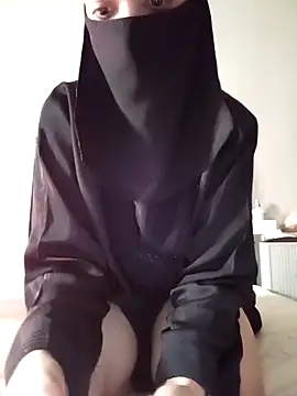 Snapshot of Milan-88 chatting on 02/06/26, 02:09 Milan-88 online show from 02/06/26, 02:09