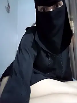 Snapshot of Milan-88 chatting on 03/02/26, 10:05 Milan-88 online show from 03/02/26, 10:05