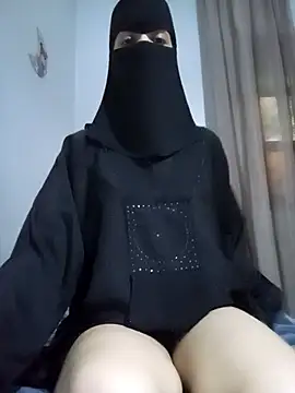 Snapshot of Milan-88 chatting on 03/13/26, 09:32 Milan-88 online show from 03/13/26, 09:32