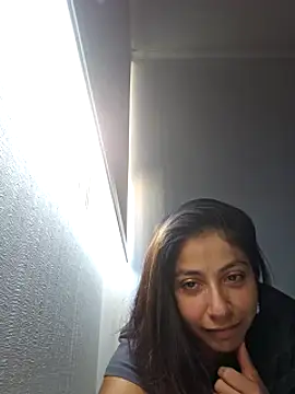 Snapshot of MaiPandora chatting on 02/17/25, 08:36 MaiPandora online show from 02/17/25, 08:36