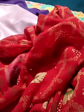 Snapshot of simrun70 chatting on 02/19/25, 07:27 simrun70 online show from 02/19/25, 07:27