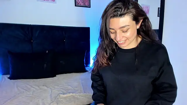  michonne  online show from 02/06/25, 01:27