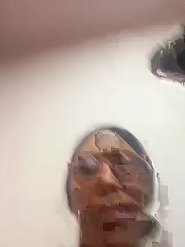 Snapshot of Venus_Day chatting on 02/08/25, 01:43 Venus Day online show from 02/08/25, 01:43