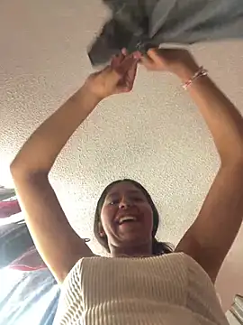 Snapshot of Venus_Day chatting on 02/08/25, 04:36 Venus Day online show from 02/08/25, 04:36