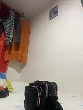 Snapshot of Venus_Day chatting on 03/17/25, 12:08 Venus Day online show from 03/17/25, 12:08