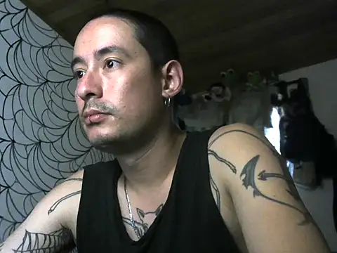 Snapshot of vampireathome chatting on 05/04/26, 06:59 vampireathome online show from 05/04/26, 06:59