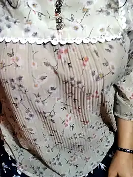 Your cutiepie  online show from 02/21/25, 06:26