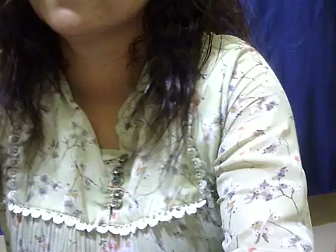 Your cutiepie  online show from 09/13/25, 05:13