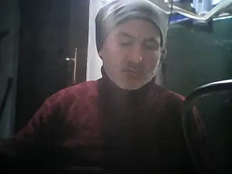 Snapshot of murat7888 chatting on 02/05/25, 01:44 murat7888 online show from 02/05/25, 01:44