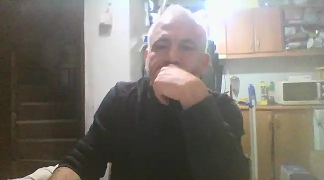 Snapshot of murat7888 chatting on 02/14/25, 09:45 murat7888 online show from 02/14/25, 09:45