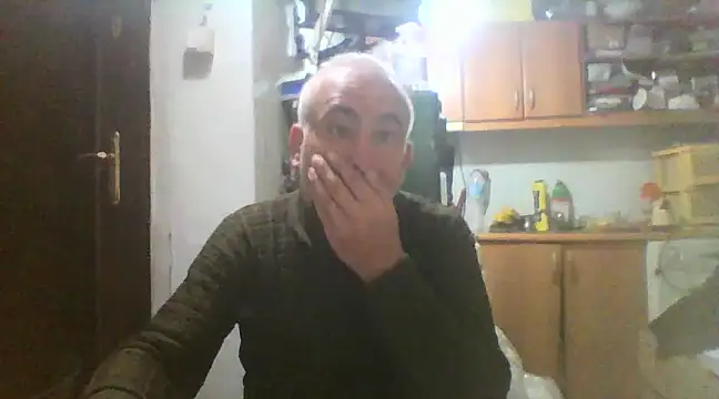 Snapshot of murat7888 chatting on 02/19/25, 12:11 murat7888 online show from 02/19/25, 12:11