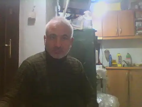 Snapshot of murat7888 chatting on 02/27/25, 09:32 murat7888 online show from 02/27/25, 09:32