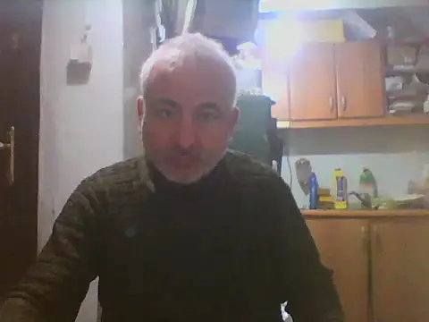 Snapshot of murat7888 chatting on 02/28/25, 06:43 murat7888 online show from 02/28/25, 06:43