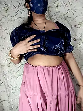 Snapshot of Crazybhabhi chatting on 05/02/26, 09:42 Crazybhabhi online show from 05/02/26, 09:42