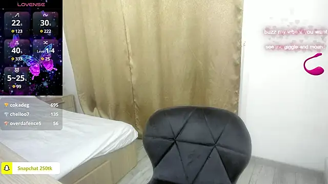 Snapshot of eda_gray chatting on 02/15/25, 10:11 eda gray online show from 02/15/25, 10:11