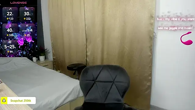 Snapshot of eda_gray chatting on 02/16/25, 05:37 eda gray online show from 02/16/25, 05:37