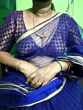 Snapshot of niiveditha chatting on 03/15/25, 12:45 niiveditha online show from 03/15/25, 12:45