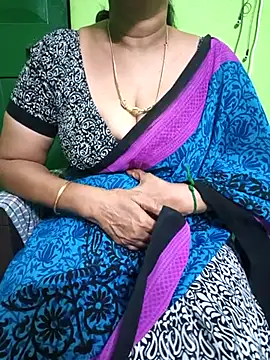 Snapshot of niiveditha chatting on 03/17/25, 09:44 niiveditha online show from 03/17/25, 09:44