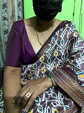 Snapshot of niiveditha chatting on 03/19/25, 11:39 niiveditha online show from 03/19/25, 11:39