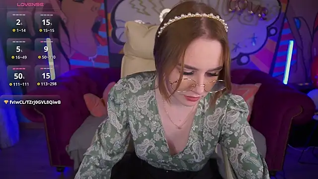 Snapshot of DivineJass chatting on 03/13/25, 11:49 DivineJass online show from 03/13/25, 11:49