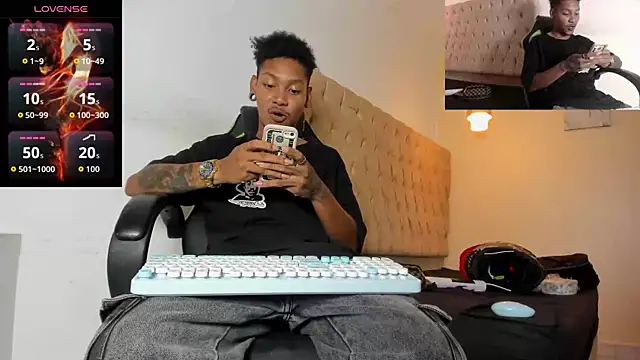 blackdirty420 online show from 10/03/25, 07:44