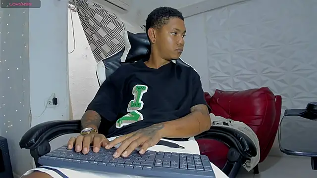 blackdirty420 online show from 11/19/25, 04:18