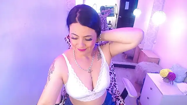 lizha milf online show from 02/08/25, 01:33