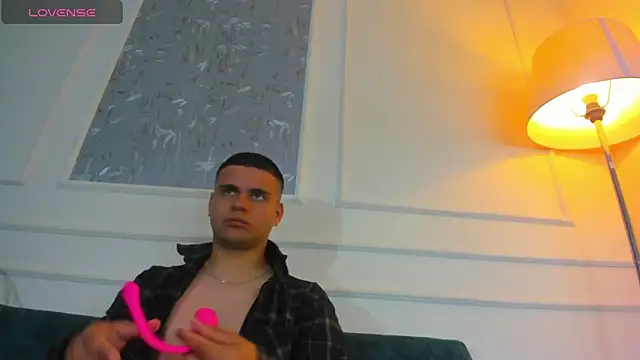 Sebastian Phoenix online show from 02/22/25, 03:03