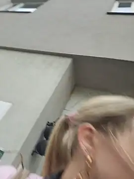 Sexybiene969 online show from 10/23/25, 03:00