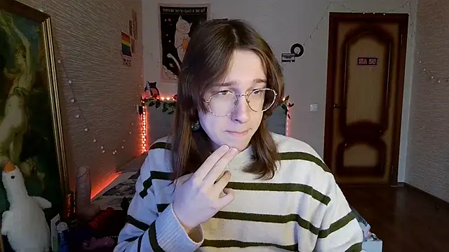 Snapshot of tangerine4dreams chatting on 03/02/25, 08:05 tangerine4dreams online show from 03/02/25, 08:05