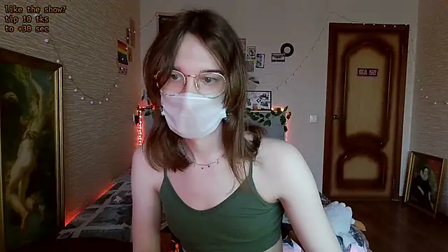 Snapshot of tangerine4dreams chatting on 03/19/25, 06:46 tangerine4dreams online show from 03/19/25, 06:46