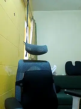 crazyfreaking online show from 03/18/26, 05:43