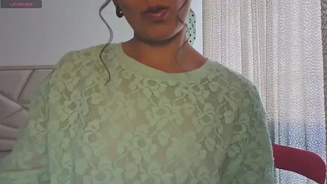 Snapshot of salome_stockman_s chatting on 05/12/26, 04:26 salome stockman s online show from 05/12/26, 04:26