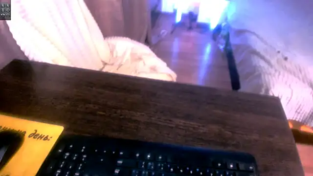 Snapshot of holyharlot chatting on 02/21/25, 04:26 holyharlot online show from 02/21/25, 04:26