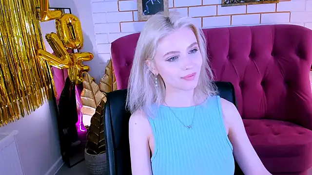 LeonaStane online show from 02/24/25, 12:30