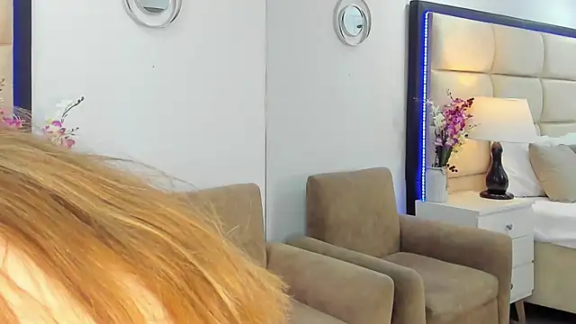 ArianaFranco online show from 02/10/25, 04:47