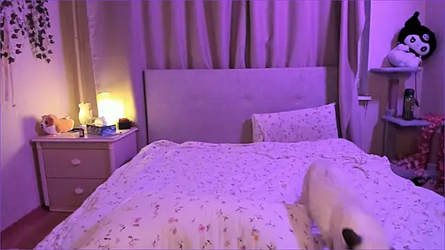 Snapshot of MiaRanki chatting on 12/03/25, 01:24 MiaRanki online show from 12/03/25, 01:24