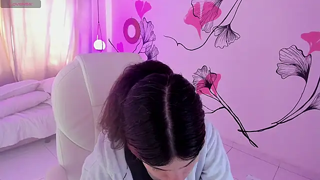 Isabela Fiorelli online show from 05/02/26, 01:49