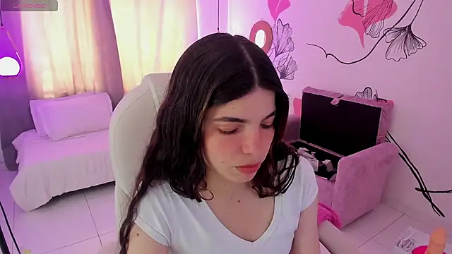 Snapshot of Isabela_Fiorelli chatting on 05/11/26, 02:45 Isabela Fiorelli online show from 05/11/26, 02:45