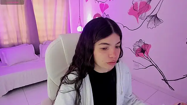 Snapshot of Isabela_Fiorelli chatting on 05/14/26, 01:29 Isabela Fiorelli online show from 05/14/26, 01:29