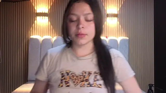 Cute Angell  online show from 04/28/26, 02:27