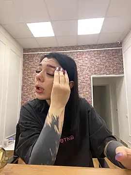 MaeveMoon online show from 01/15/26, 06:55