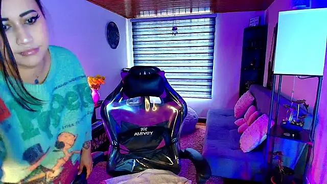 cherryy bombshelll online show from 04/09/26, 02:44