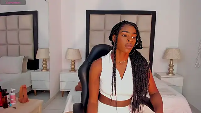 Snapshot of Zoe_CarterX chatting on 09/19/25, 07:25 Zoe CarterX online show from 09/19/25, 07:25