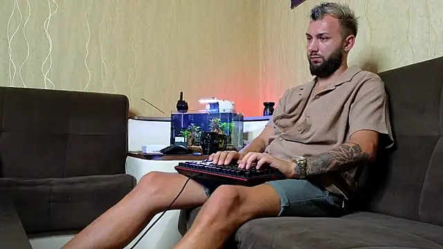 Snapshot of JamieNoxus chatting on 09/09/25, 01:16 JamieNoxus online show from 09/09/25, 01:16