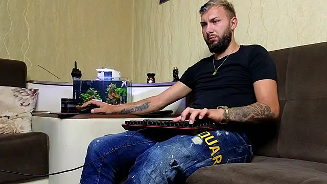 Snapshot of JamieNoxus chatting on 09/10/25, 04:45 JamieNoxus online show from 09/10/25, 04:45