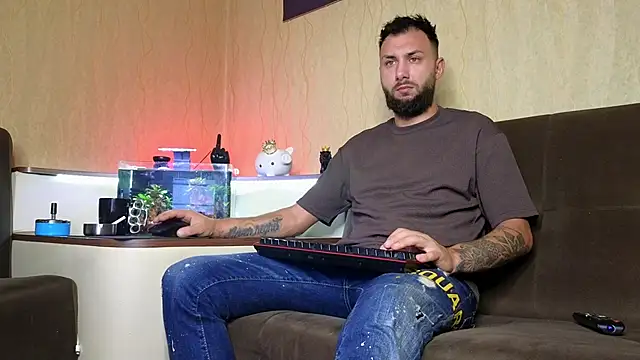 Snapshot of JamieNoxus chatting on 10/01/25, 05:46 JamieNoxus online show from 10/01/25, 05:46