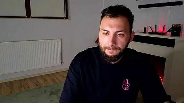 Snapshot of JamieNoxus chatting on 11/11/25, 07:30 JamieNoxus online show from 11/11/25, 07:30