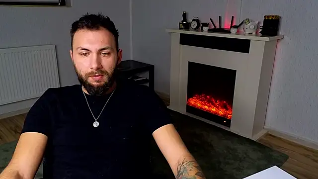 Snapshot of JamieNoxus chatting on 11/15/25, 06:33 JamieNoxus online show from 11/15/25, 06:33