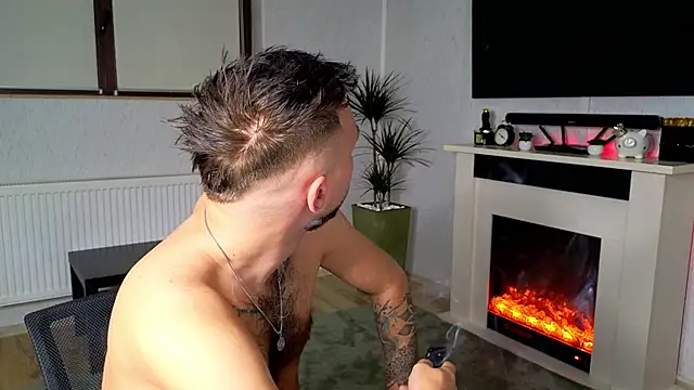 Snapshot of JamieNoxus chatting on 11/16/25, 08:20 JamieNoxus online show from 11/16/25, 08:20